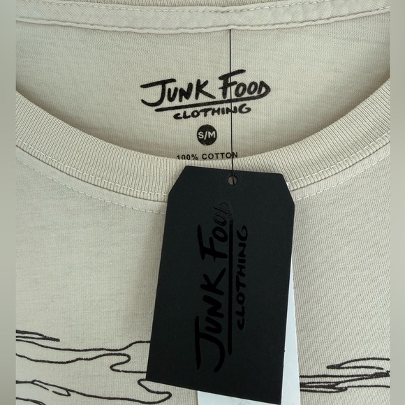NWT Junk Food Clothing Horse Graphic Tee in Birch Size S/M - Picture 5 of 7